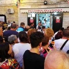 La festa di Emiliano a Bari Vecchia