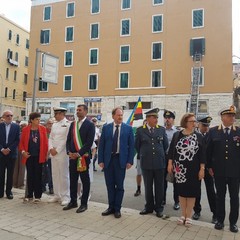 oggi la cerimonia commemorativa del anniversario della difesa del porto di Bari