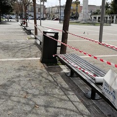 chiusura piazze e giardini