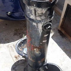 a Bari le cape di ferro come i nasoni a Roma capa di ferro siamese come