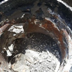 a Bari le cape di ferro come i nasoni a Roma capa di ferro siamese come particolare