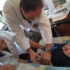 questa mattina vaccinazioni per minori nel campo rom di santa candida