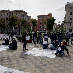 La protesta dei ristoratori a Bari