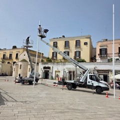 al via montaggio luminarie San Nicola