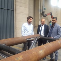alla sud montaggi in corso realizzazione nuova passerella viale traiano