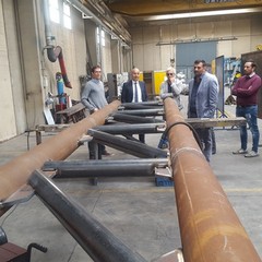 alla sud montaggi in corso realizzazione nuova passerella viale traiano