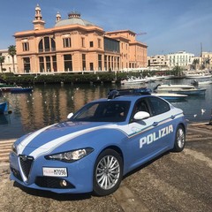 alfa giulia polizia