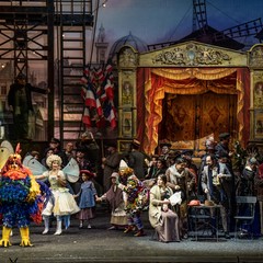 I costumi de La Bohème in mostra al Piccinni e al Museo Civico