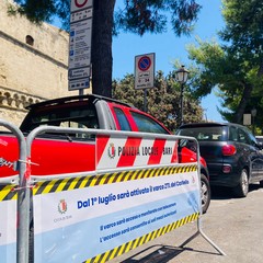 Ztl a Bari Vecchia: posizionati banner nei pressi del varco del Castello