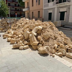 Rimozione delle macerie del crollo di Bari