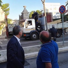 protesta contro le ruspe sul sito neolitico