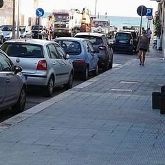 protesta contro le ruspe sul sito neolitico