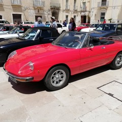 Le auto storiche a Bari vecchia