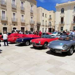 Le auto storiche a Bari vecchia