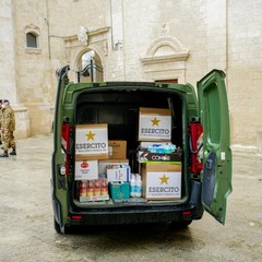 esercito consegna caritas