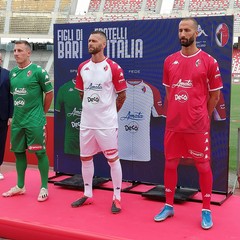 Le maglie della SSC Bari stagione 2021/2022