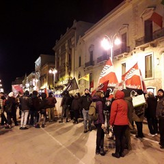 manifestazione benedetto petrone