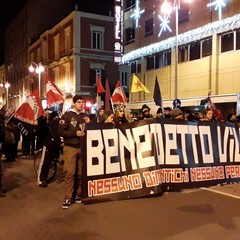 manifestazione benedetto petrone