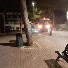 bari di notte amiu pulizia strade