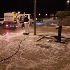 bari di notte amiu pulizia strade