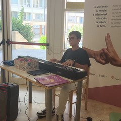 Nel reparto di ematoncologia del Policlinico di Bari arriva la fiaba musicale con il progetto Melody