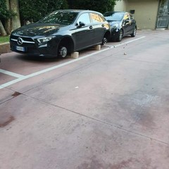 Auto saccheggiate in via D'Agostino