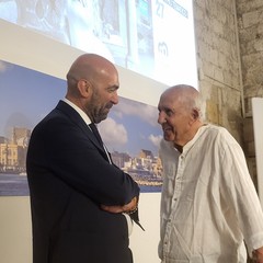 A Bari la mostra fotografica “Immagini della follia tra memoria e progetto” con Uliano Lucas