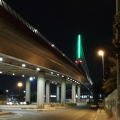 Bari pride, i monumenti colorati di arcobaleno