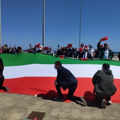 La manifestazione del centrodestra a Bari