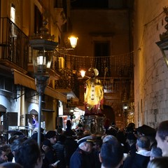 San Nicola a Bari Vecchia ed accensione Albero di Natale