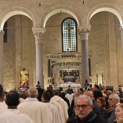 San Nicola a Bari Vecchia ed accensione Albero di Natale