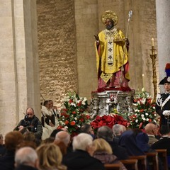 San Nicola a Bari Vecchia ed accensione Albero di Natale