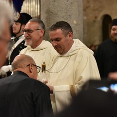 Prelievo sacra manna San Nicola 2025