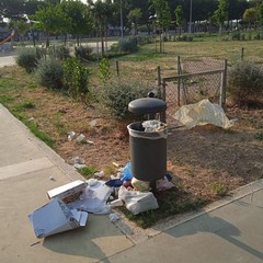 Vandalismo e rifiuti Parco Peppino Impastato
