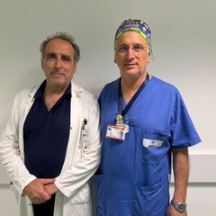Doppio intervento mininvasivo al Policlinico di Bari: eseguite TAVI e angioplastica coronarica