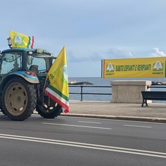 Trattori a Bari: Coldiretti si mobilita per chiedere interventi contro le emergenze agricole