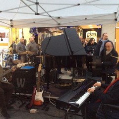 pianoforte per strada