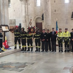 La messa per Santa Barbara in cattedrale