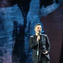 Tiziano Ferro incanta il pubblico di Bari