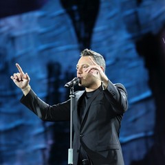 Tiziano Ferro incanta il pubblico di Bari