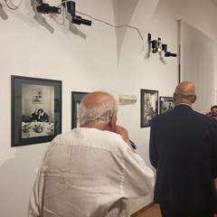 A Bari la mostra fotografica “Immagini della follia tra memoria e progetto” con Uliano Lucas