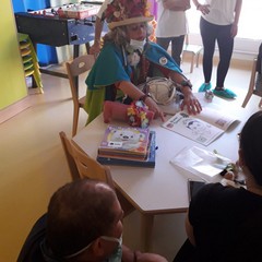 Zia Caterina incontra i bambini del reparto oncologico di Bari