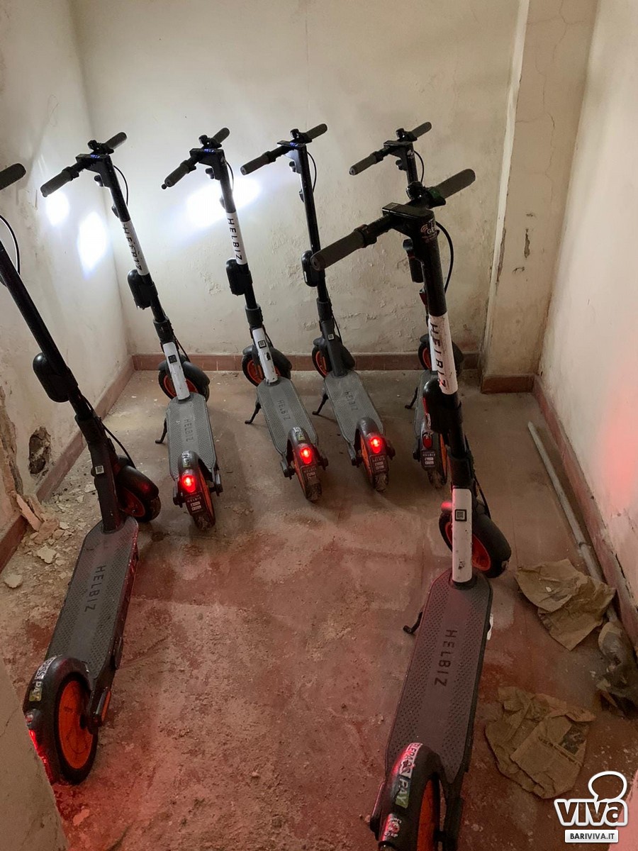 monopattini nascosti bari vecchia