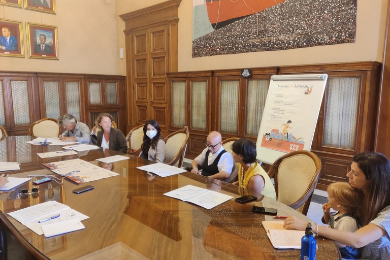 Educare alla letteratura oggi la conferenza stampa della rassegna a Palazzo di Citta