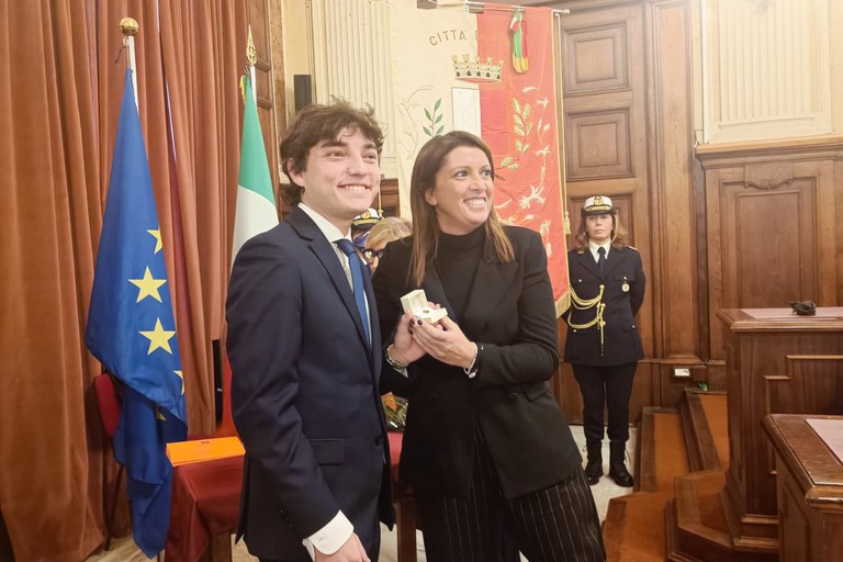 Nicolino doro oggi a Palazzo di citta la cerimonia di premiazione della XXIV edizione foto