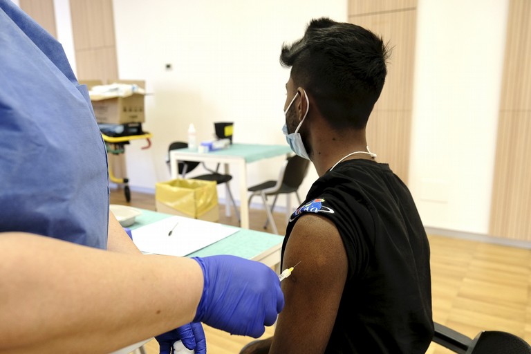 vaccinazioni soggetti fragili della citt di Bari oggi in corso alla Casa delle culture