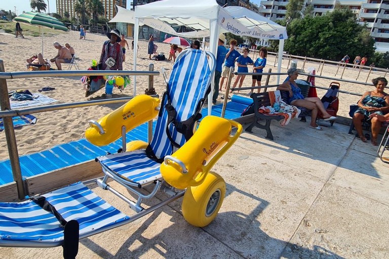 progetto S A L E attivo a Ferragosto il servizio di accompagnamento delle persone anziane e con disabilita sulle tre principali spiagge cittadine