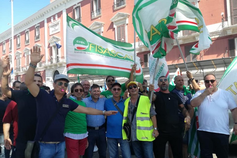 Fisascat Cisl in piazza