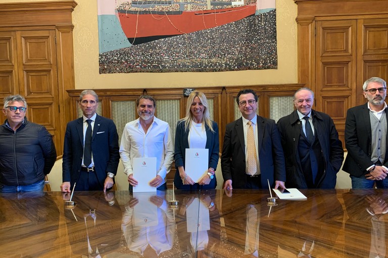 Il mare e di tutti firmato il protocollo tra commissione Pari opportunita Welfare a Levante e Gruppo Ideazione