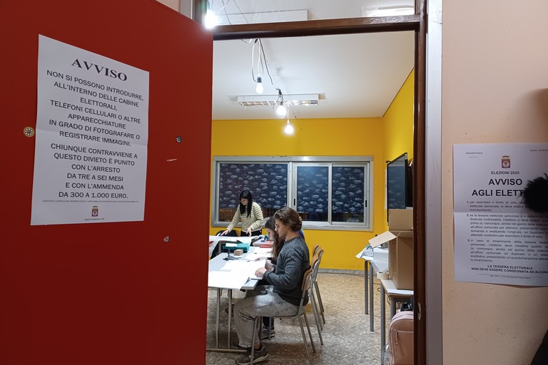 Elezioni- seggio. <span>Foto Gianluca Battista</span>